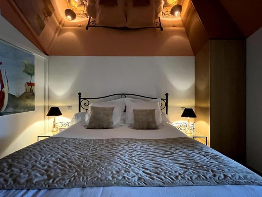 Gite De Charme 5 Etoiles Pour Couple Avec Sauna Et Jacuzzi Exterieurs Privatifs Peaugres Luaran gambar